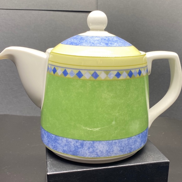 Royal Doulton Carmina Teapot Circa 1999